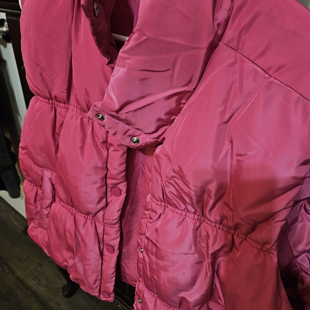 Fashion Nova Womens Bright Pink Puffer Vest - Picture 2 of 8